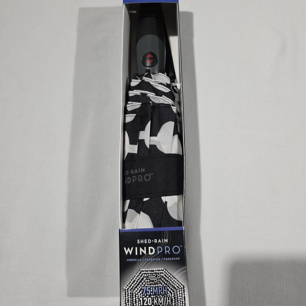 ShedRain WindPro Black and White Umbrella